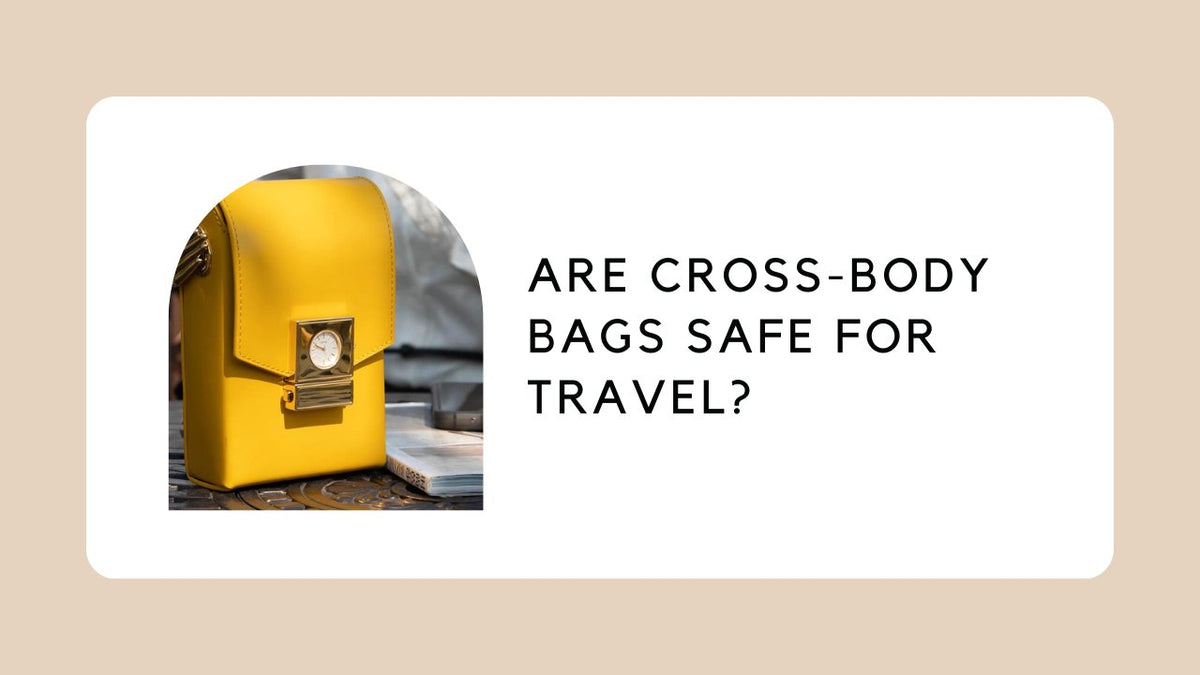 cross-body bag in traval