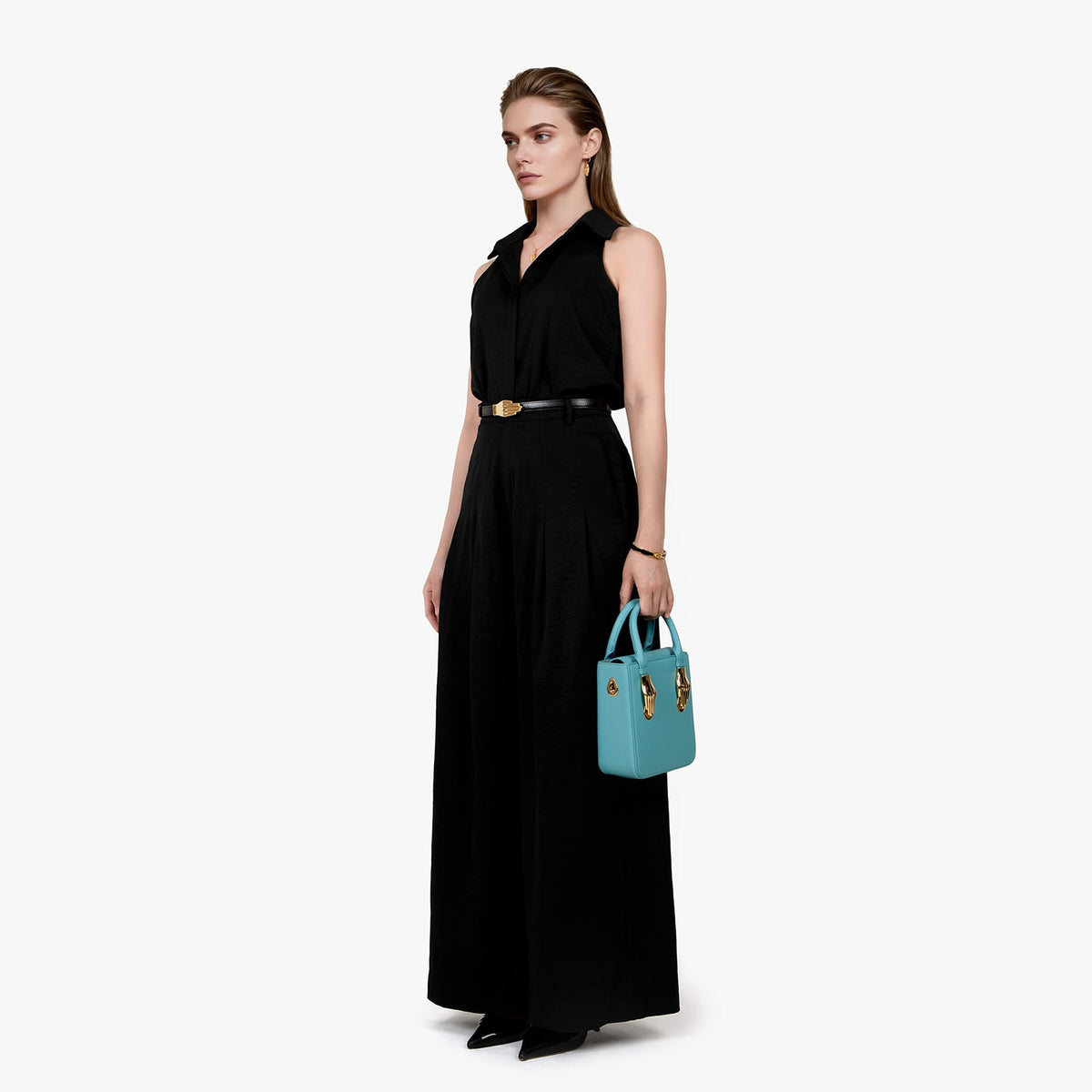 Blue Pebble Leather Summer Handbag