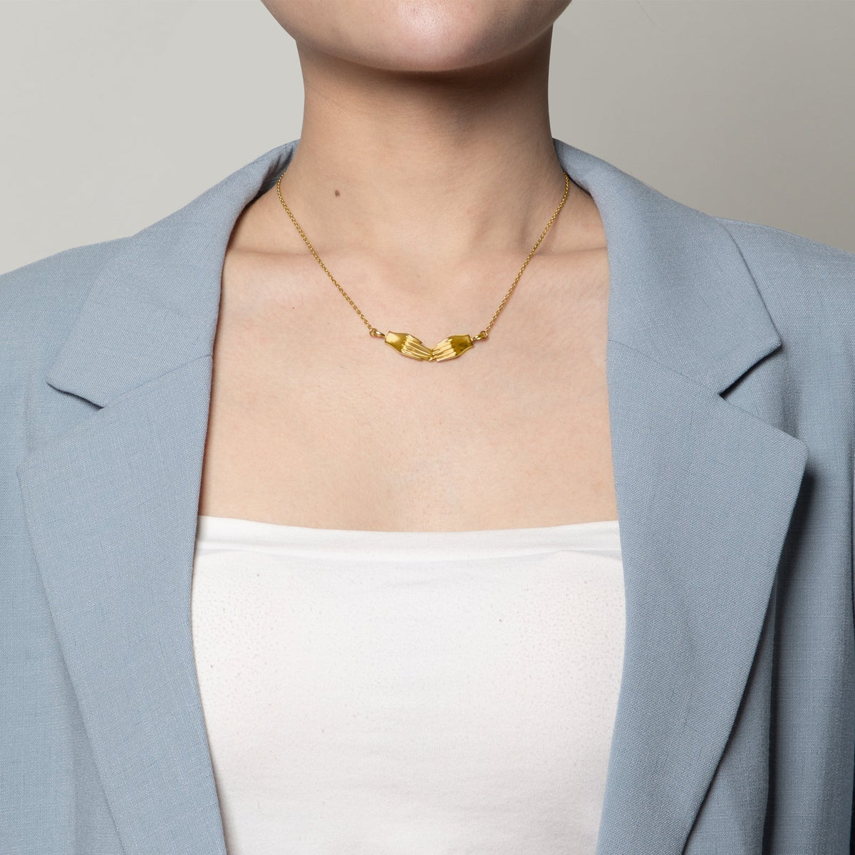 Hand Necklace Golden