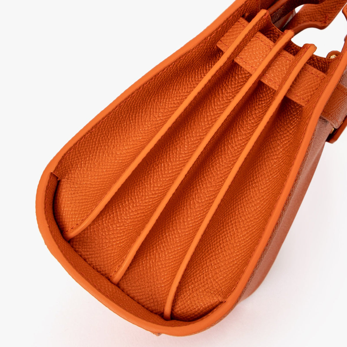 Lille orange struktureret taske