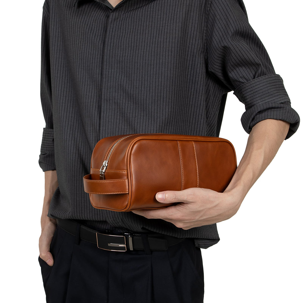 Waxed Leather Dopp Kit